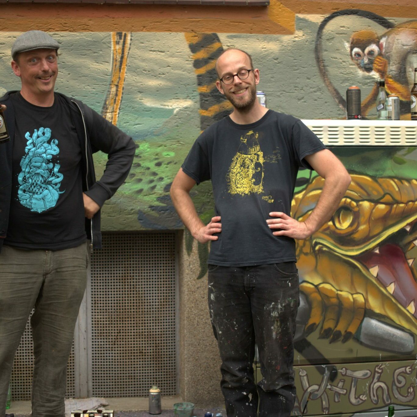 Auf dem Bild sieht man den Entstehungsprozess des Wandbilds in der Staufenstraße.