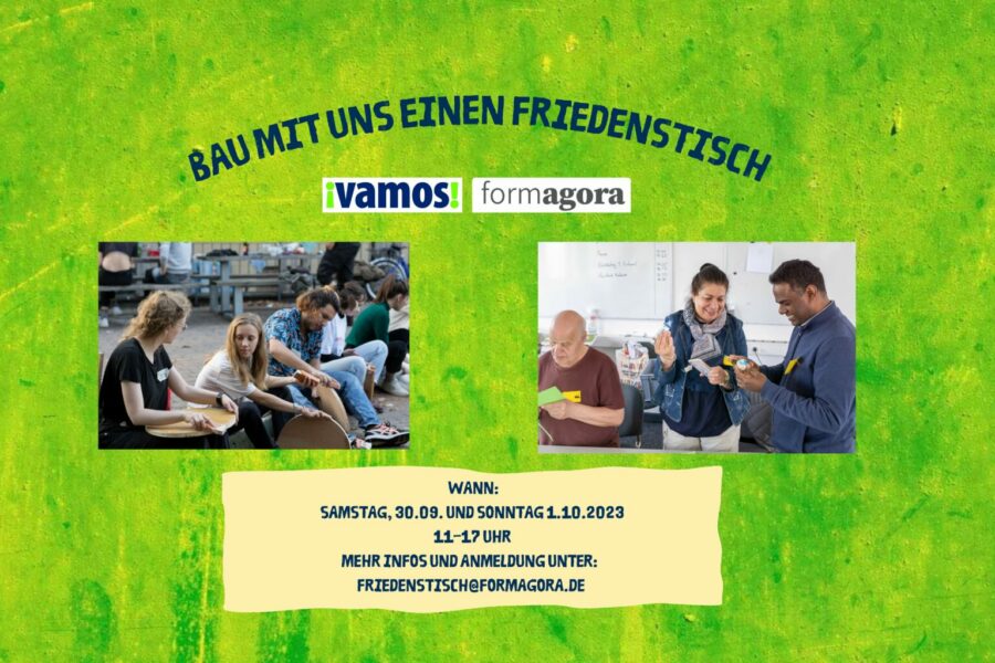 auf einem grünen Untergrund sind die Informationen über die Veranstaltung in blauer Schrift geschrieben. Außerdem sind zwei Fotos von Menschen zu sehen, die an Holzstücken schmirgeln.