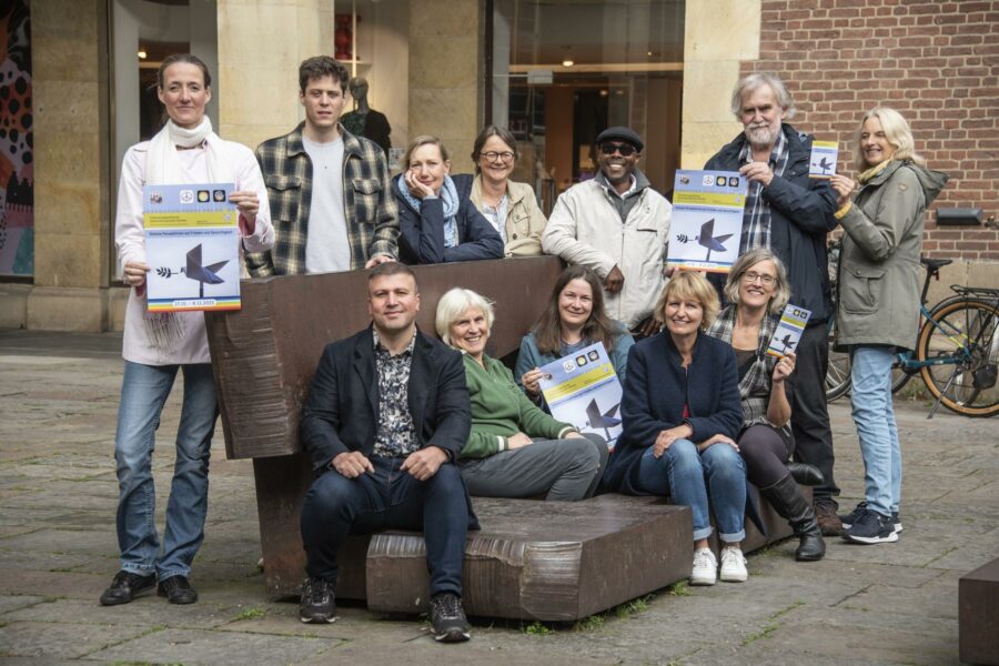 Die Organisatorinnen und Organisatoren der diesjährigen Veranstaltungsreihe des Beirates für kommunale Entwicklungszusammenarbeit der Stadt Münster freuen sich auf ein Programm unter dem Leitthema "Globale Perspektiven auf Frieden und Gerechtigkeit"